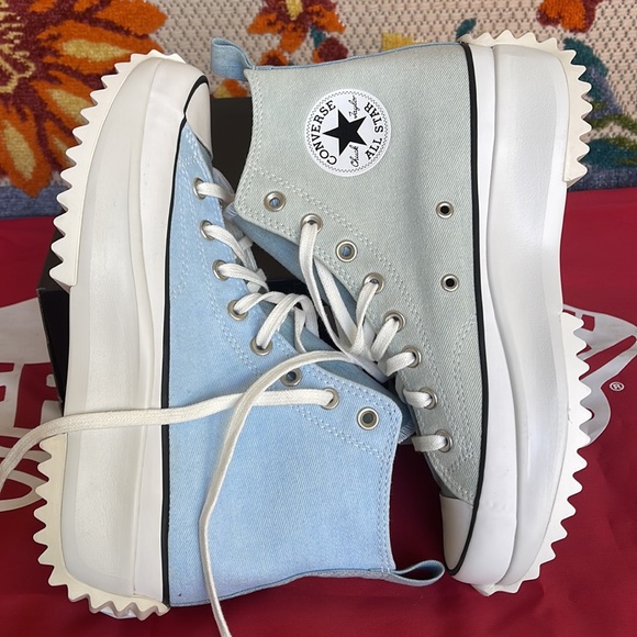 Converse 171894C
RUN STAR HIKE HI
BLUE/VINTAGE WHITE/BLACK
Women’s platforms - Picture 12 of 16